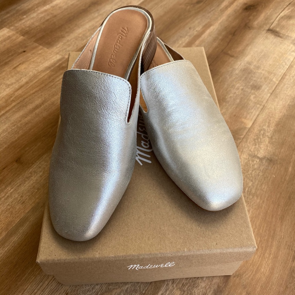 Loader Mules in Metallic
